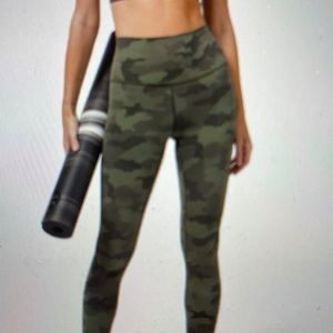 Lululemon HR align pant 28” camp twill multi sz2